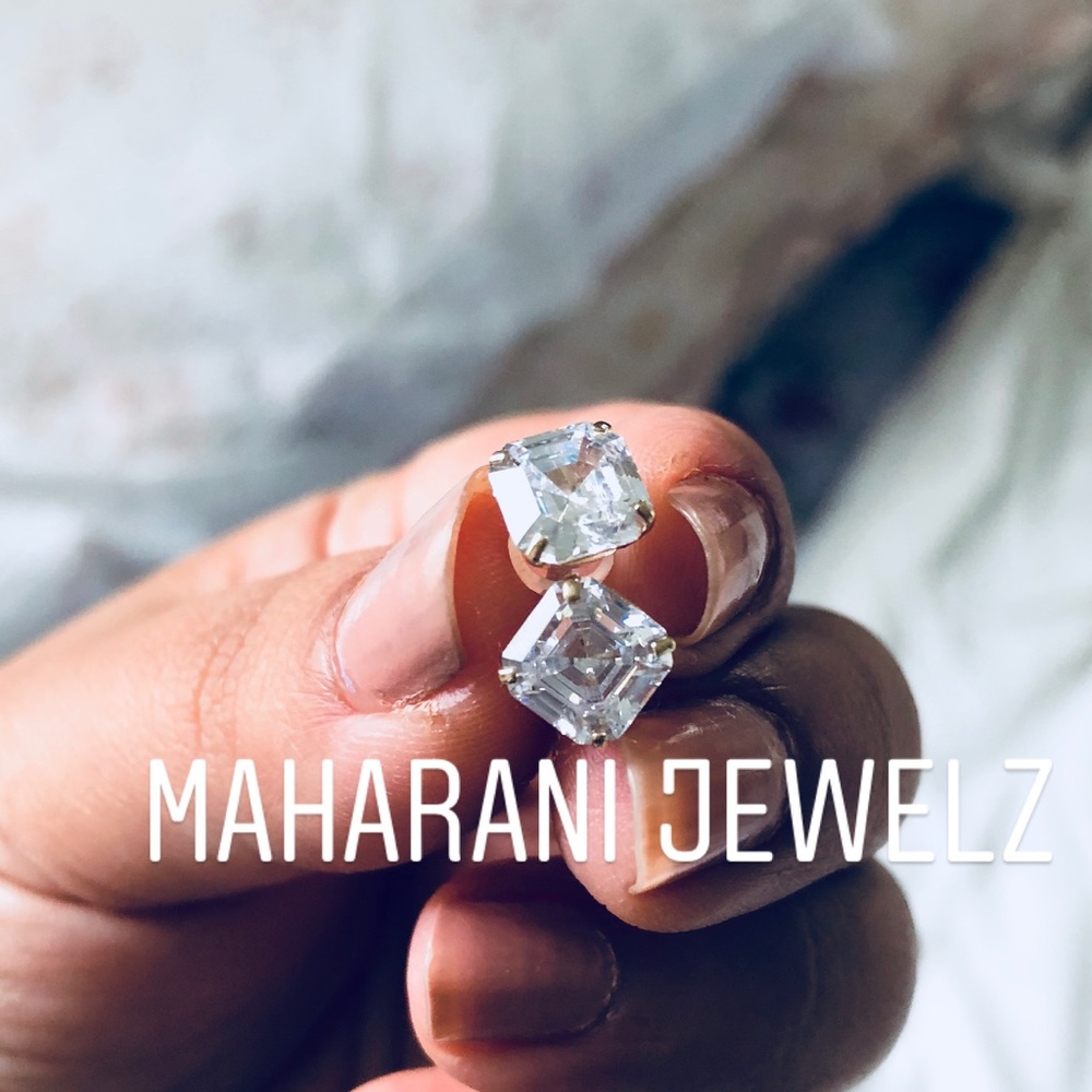 Cubic Zirconia studs 14k solid gold